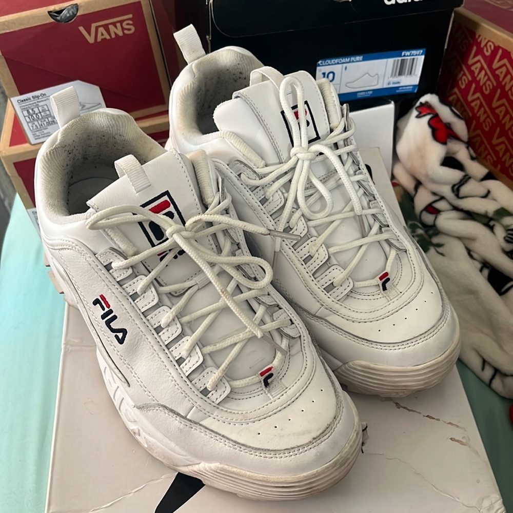 Disruptor II premium fils size 10 white